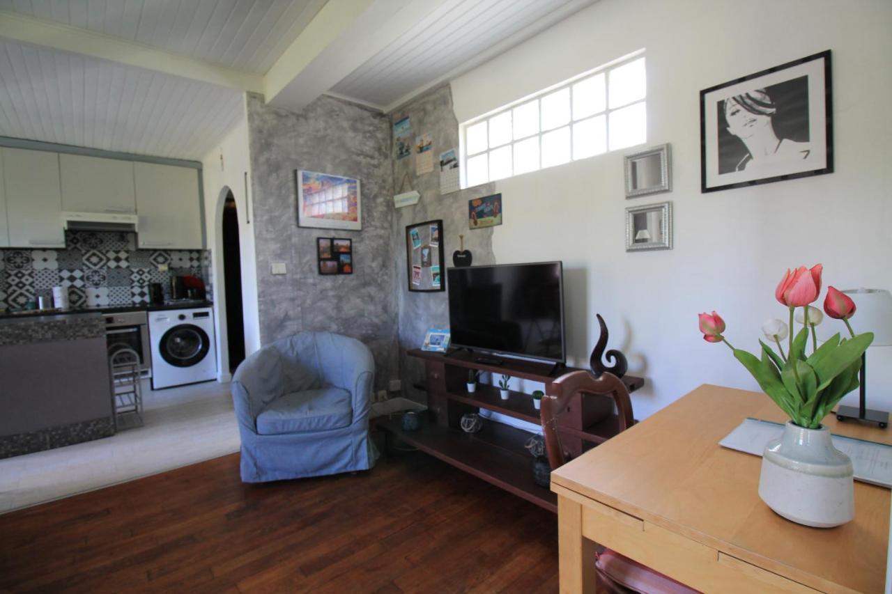 Disponible - Appartement Entier - Ligne H 15Mn Paris-Gare Du Nord, Parking Rue Gratuit, 4 Pers, Station De Train En Face Toutes Les 15Mn, Hippodrome, Cdfas, Universite, Borne Electrique, 1Er Etage Обонн Экстерьер фото