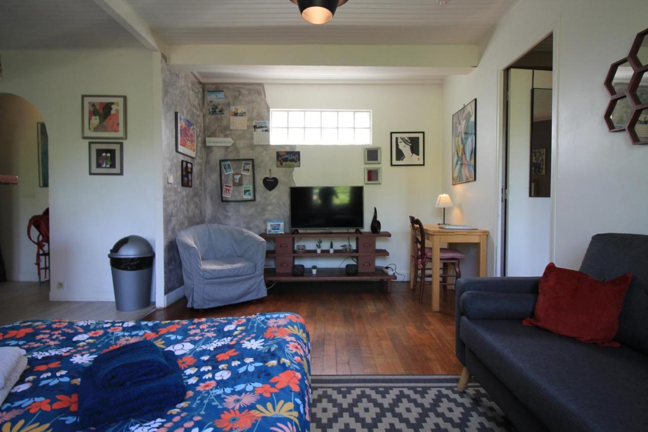 Disponible - Appartement Entier - Ligne H 15Mn Paris-Gare Du Nord, Parking Rue Gratuit, 4 Pers, Station De Train En Face Toutes Les 15Mn, Hippodrome, Cdfas, Universite, Borne Electrique, 1Er Etage Обонн Экстерьер фото
